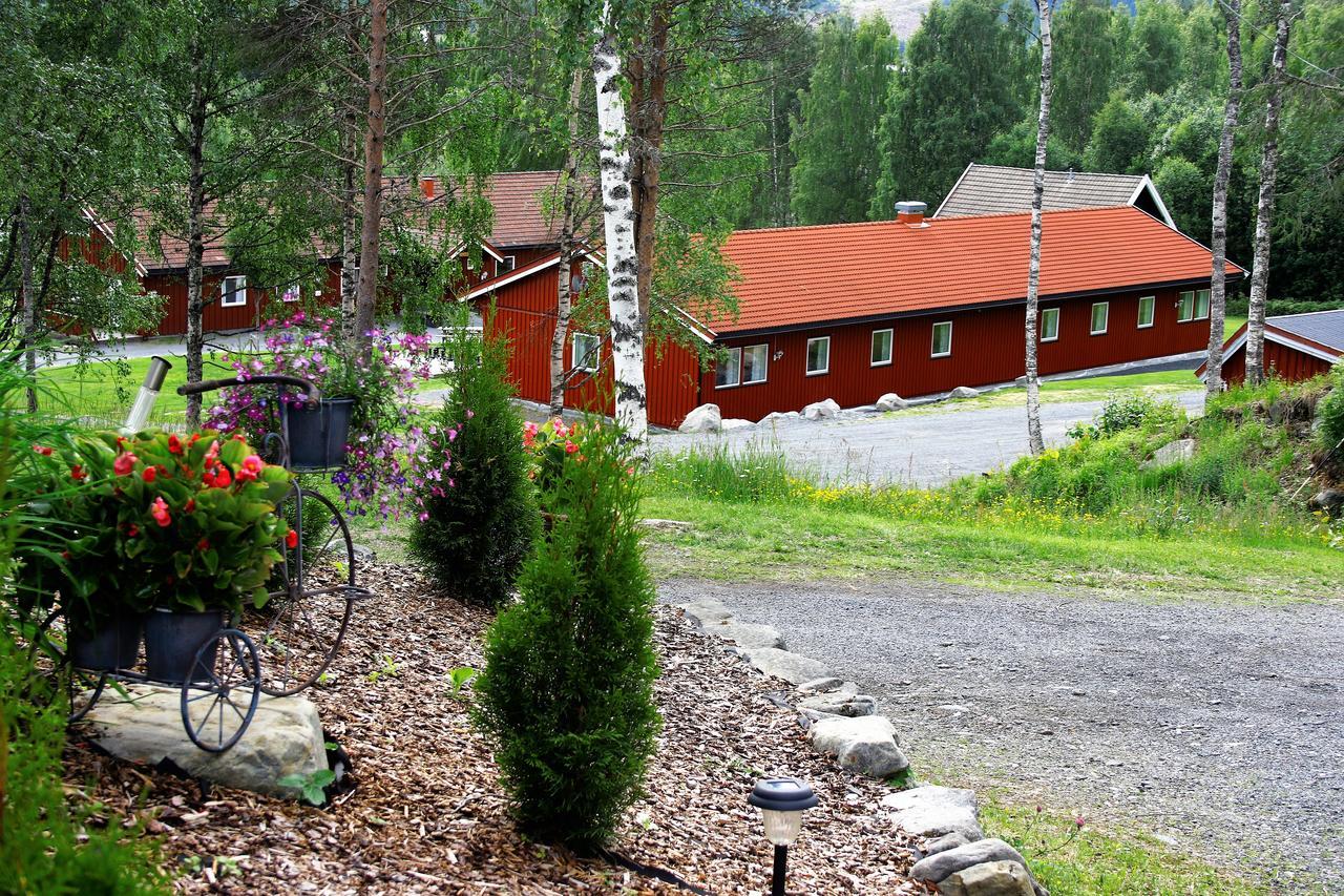 Camp Sjusjoen Hotel Mesnali Eksteriør billede